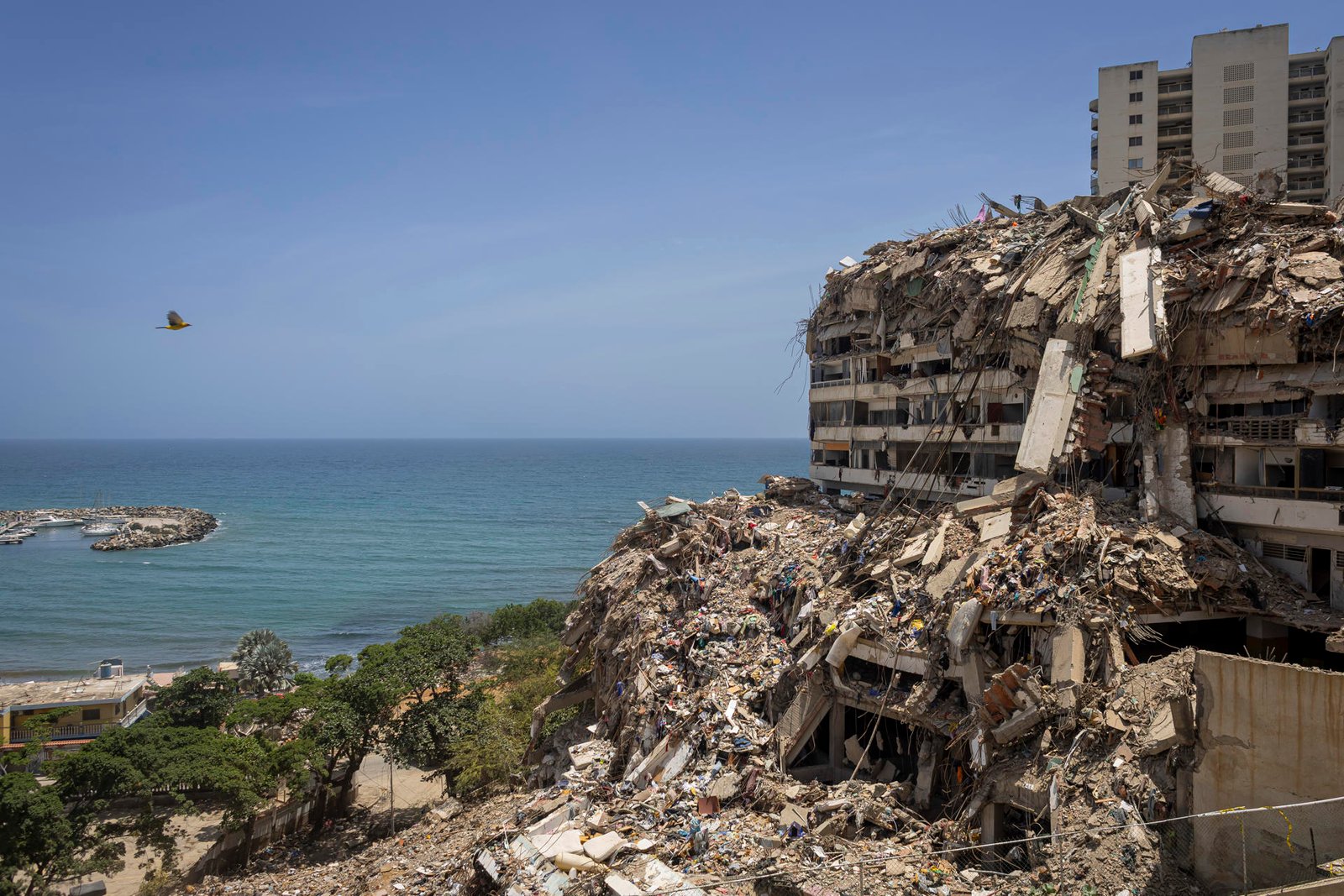 Gobierno de Venezuela anuncia reparación de 13.000 viviendas afectadas por los terremotos